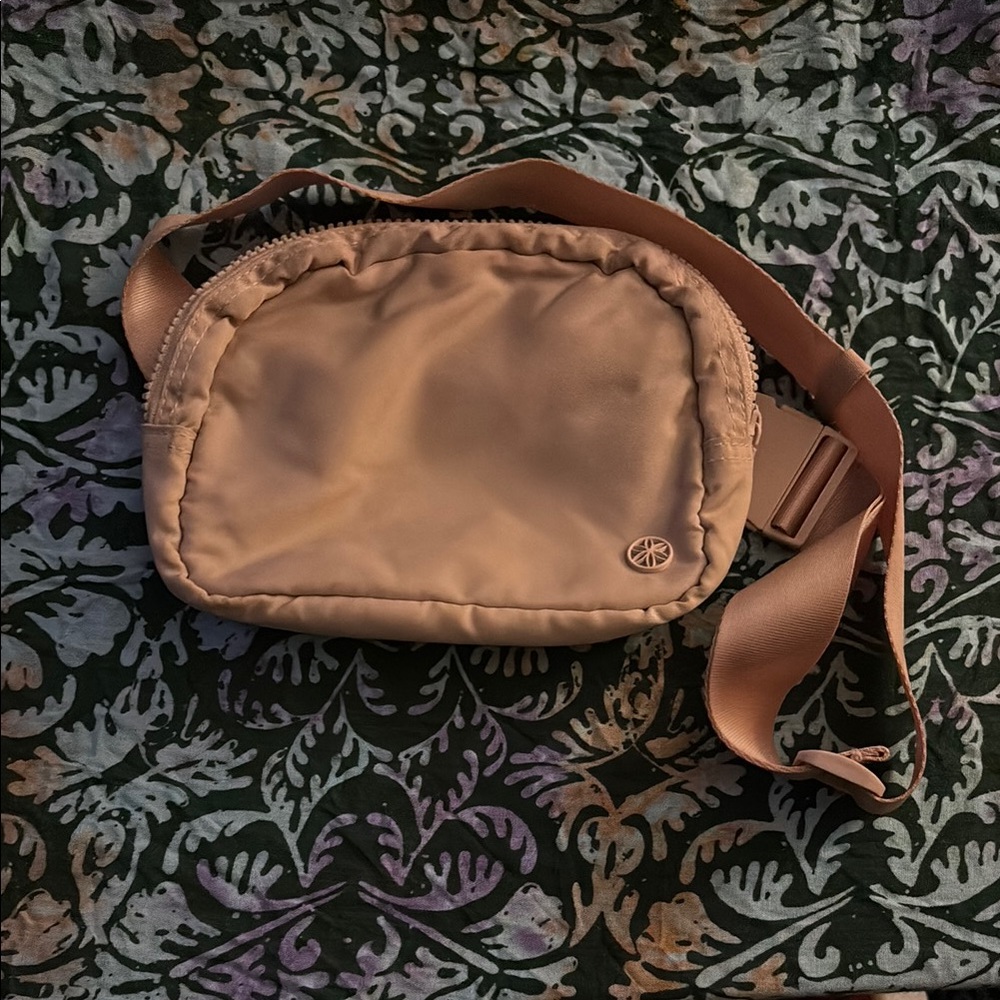 Stylish pink Crossbody Bag by Gaiam